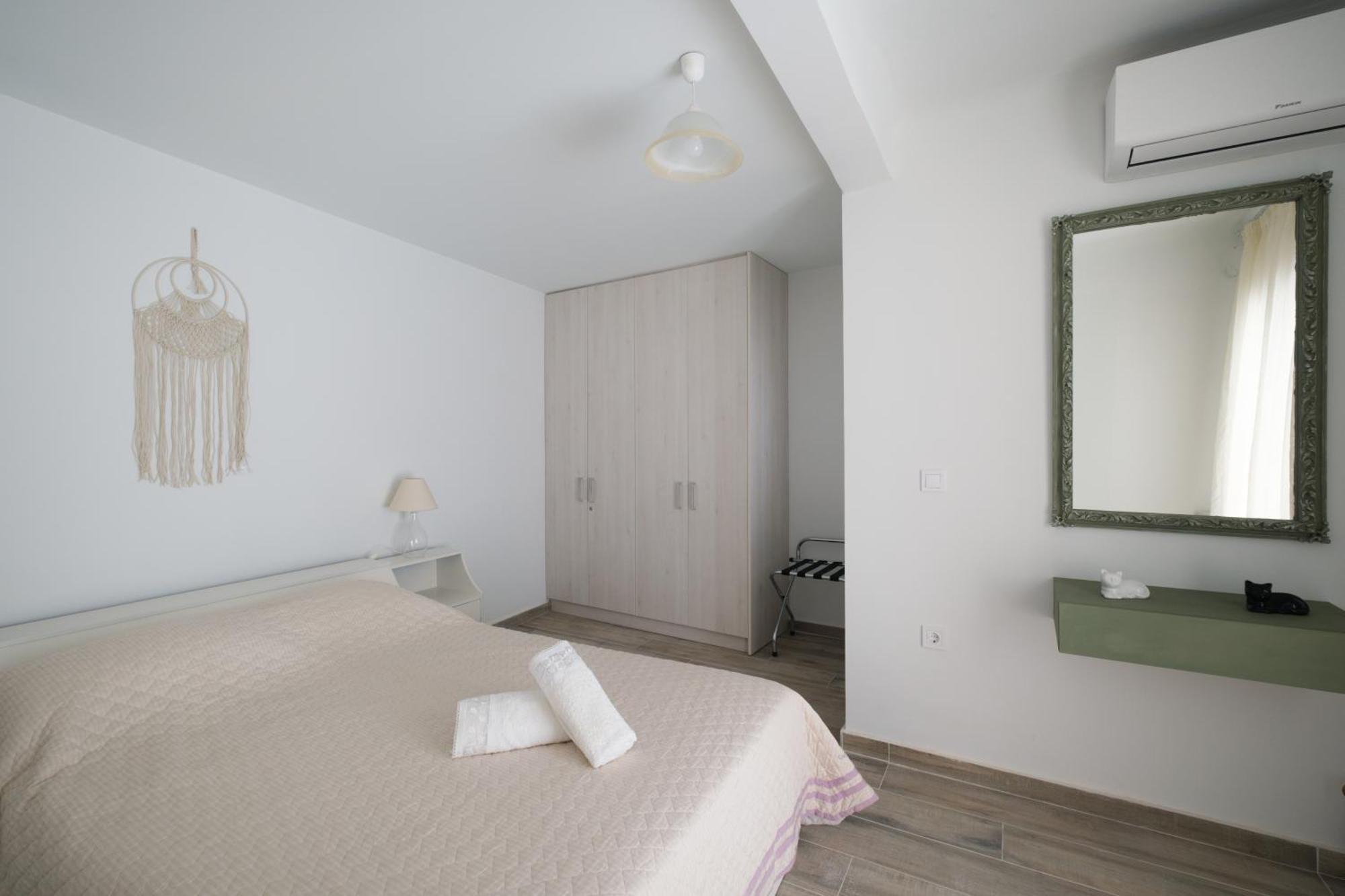 פיראוס Piraiki Coastal Accommodation מראה חיצוני תמונה